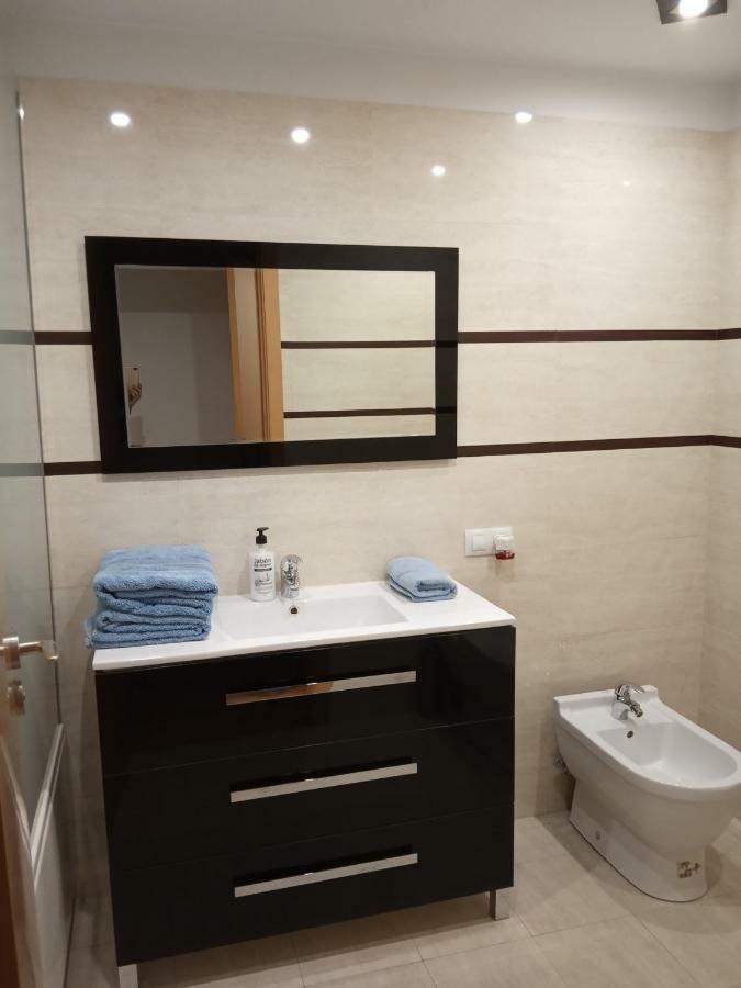 Apartamento Los Lirios 로그로노 외부 사진